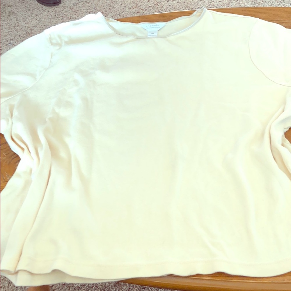 Short sleeve tee